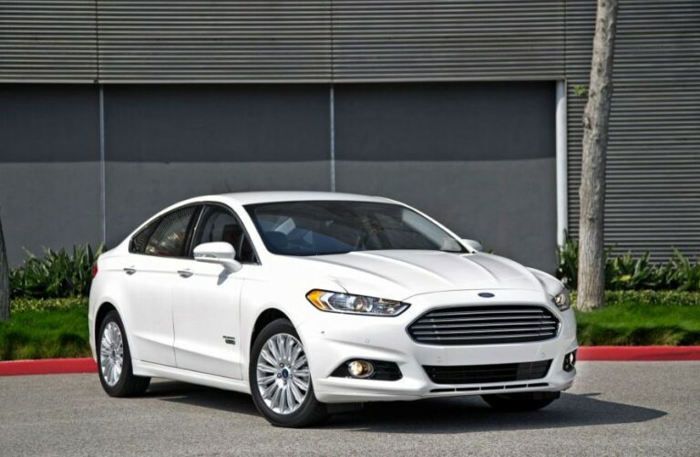 New 2026 Ford Fusion Energi Dimensions